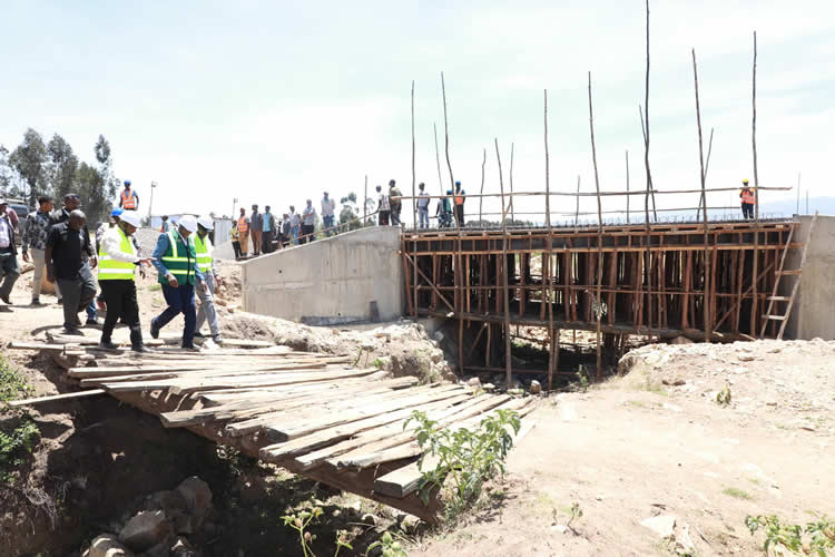 The ongoing construction of a modern bridge in Kedowa-Manyatta 2